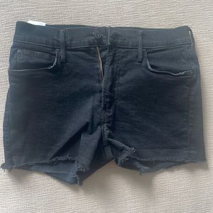 Mother Charmer Fray shorts in “Not Guilty”- Sz 26